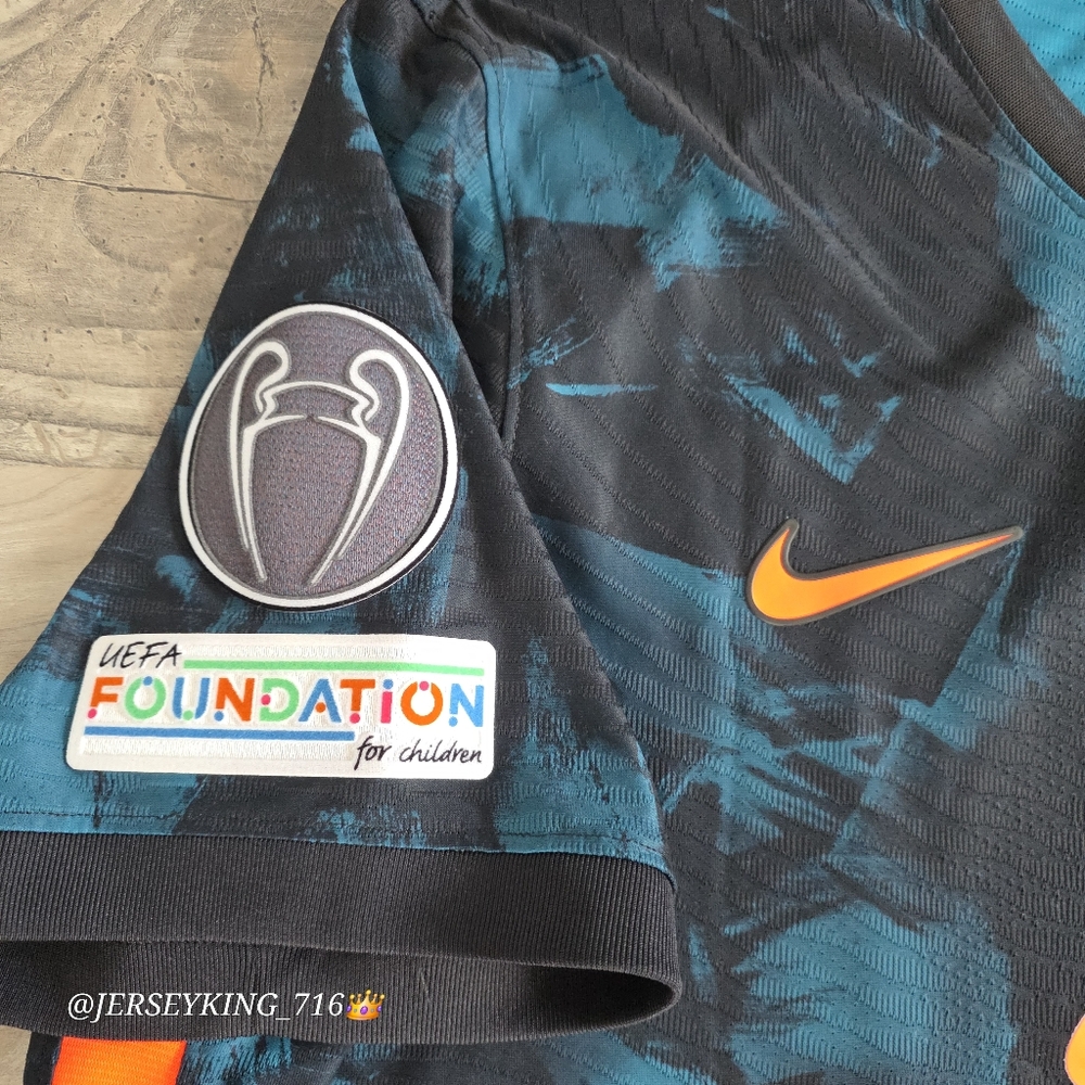 Nike Chelsea FC Romelu Lukaku #9 2021/2022 Authentic Third 3rd Soccer Jersey UCL - Picture 4 of 12